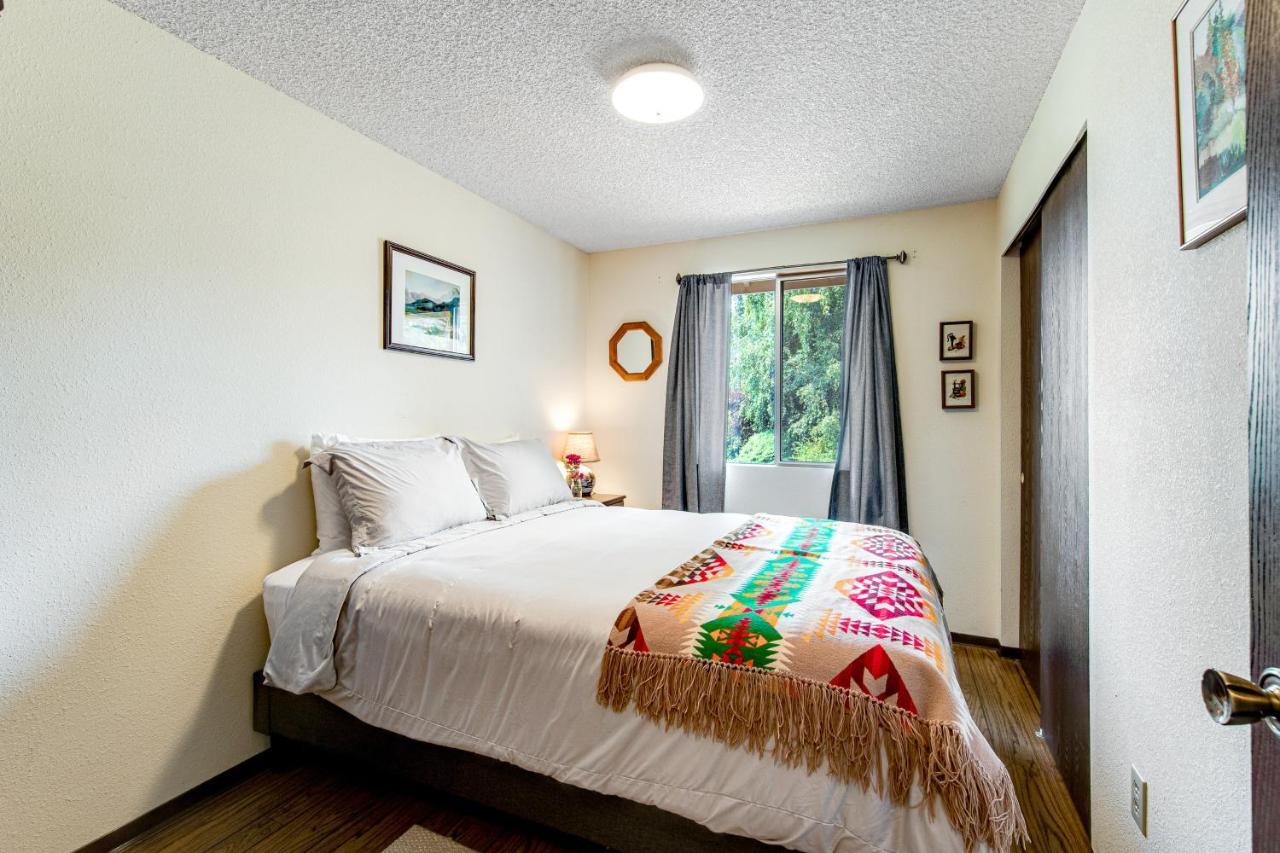 Sundown Memory Lane Cabin Camano Екстериор снимка